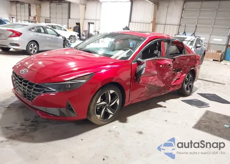 2022 Hyundai Elantra Sel z USA, uszkodzony, nr VIN 5NPLN4AG2NH057442